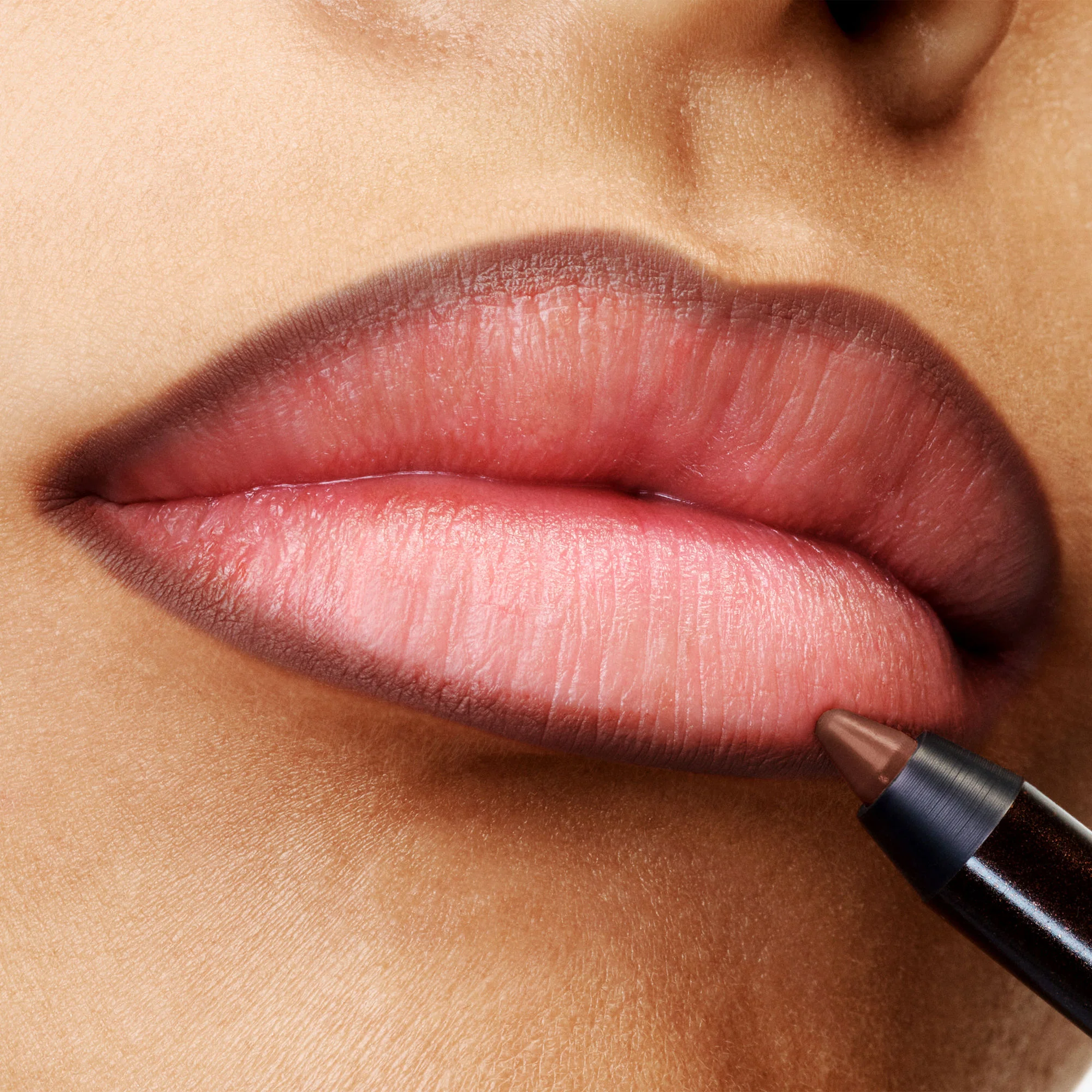 Runway Lip Liner Pencil in Matte - Image 20