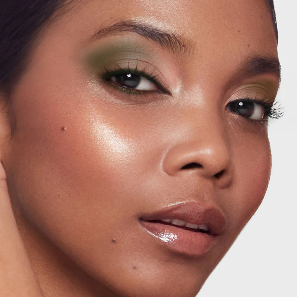 Classic Eye Shadow Refill - Image 9