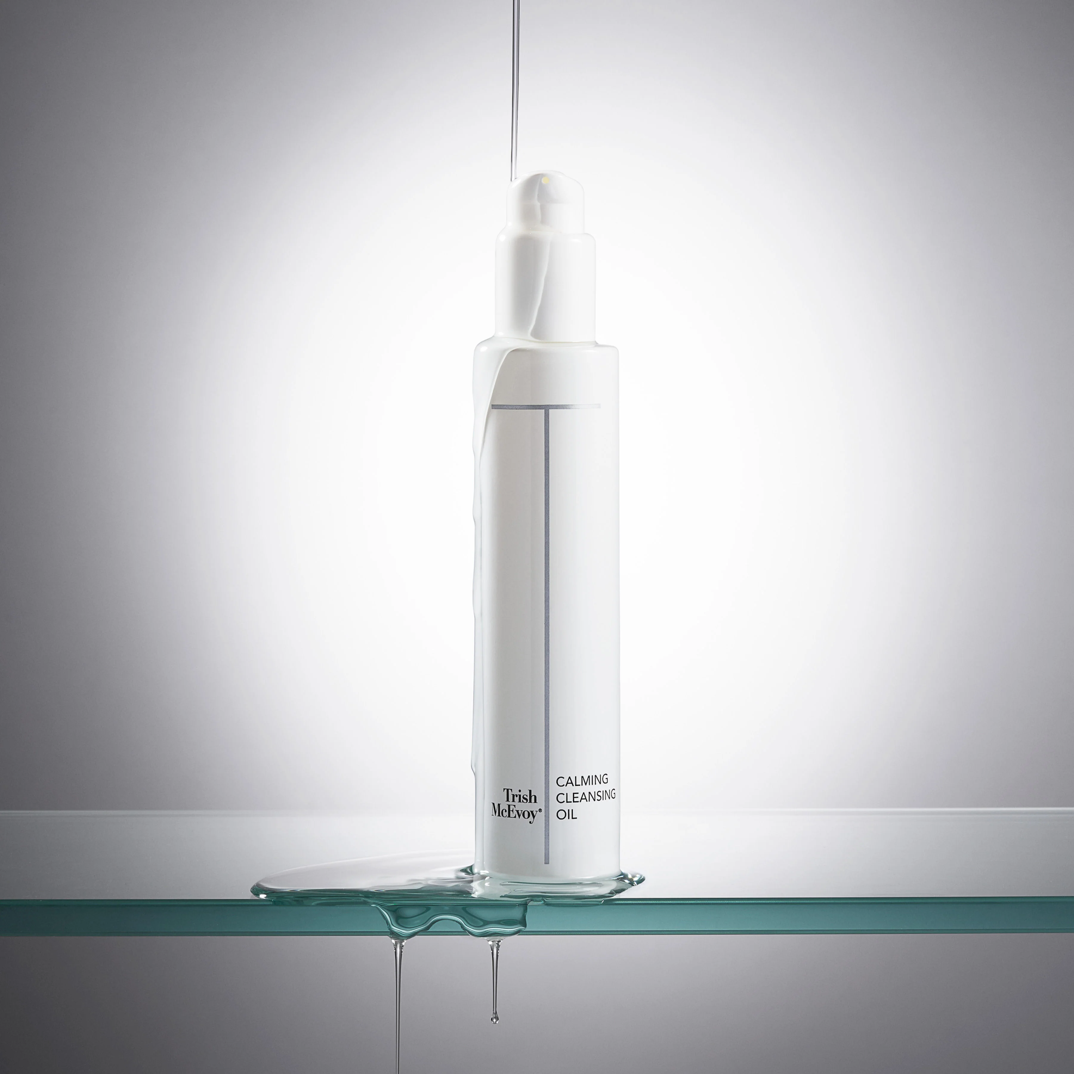 Instant Solutions Calming Cleansing Oil - Image 2