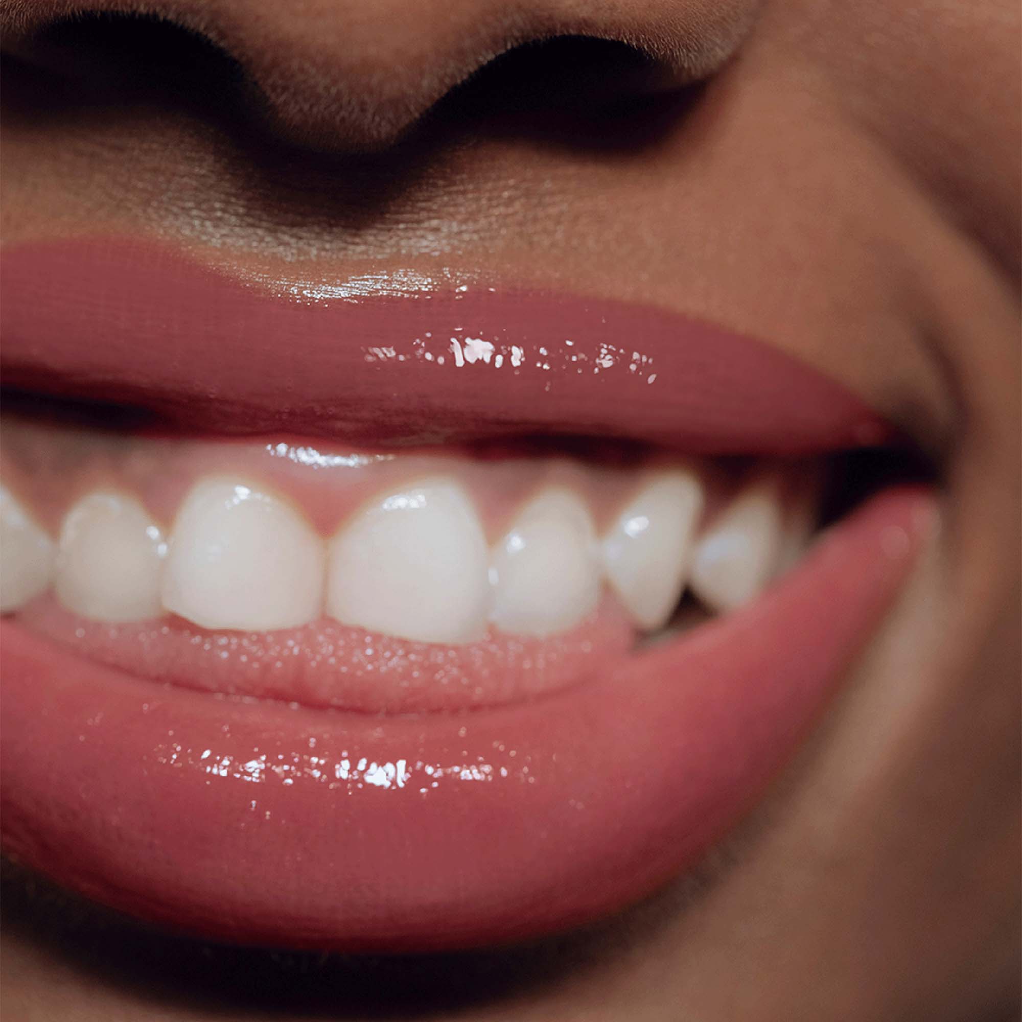 Posh Gloss - Image 31