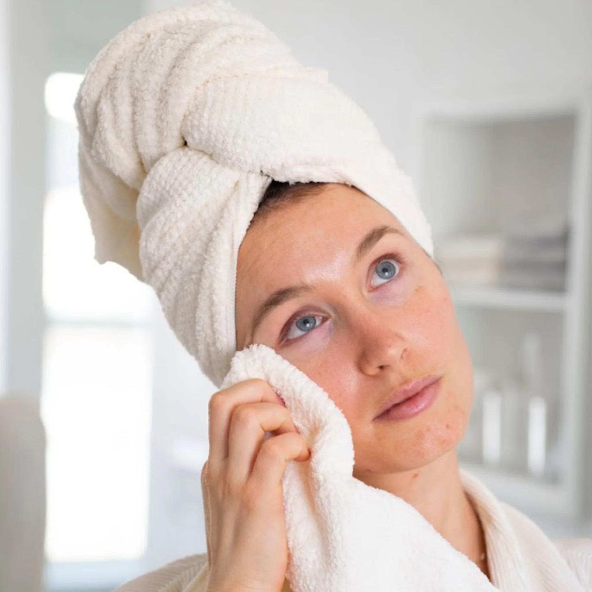 Salt White Hero Hair Towel - Image 3